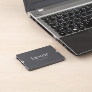 Lexar NS100 2,5" SATA III 6Gb/s SSD 1To Interne, disque dur SSD Jusqu'à 550 Mo/s en Lecture, pour ordinateur portable, ordinateur de bureau/PC (LNS100-1TRB) – Image 4